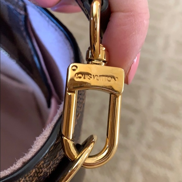 Handbag - Picture 6 of 7